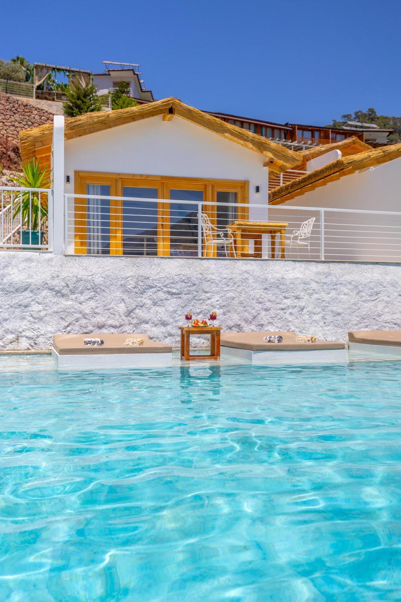 Hotel Ami Tai Ölüdeniz Esterno foto